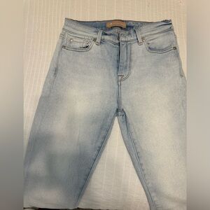 7 for all mankind jeans. High waist ankle skinny. Size 27